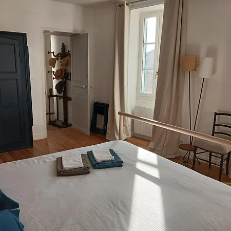 Alojamento de Acomodação e Pequeno-almoço Oleron Maisonmer 3*